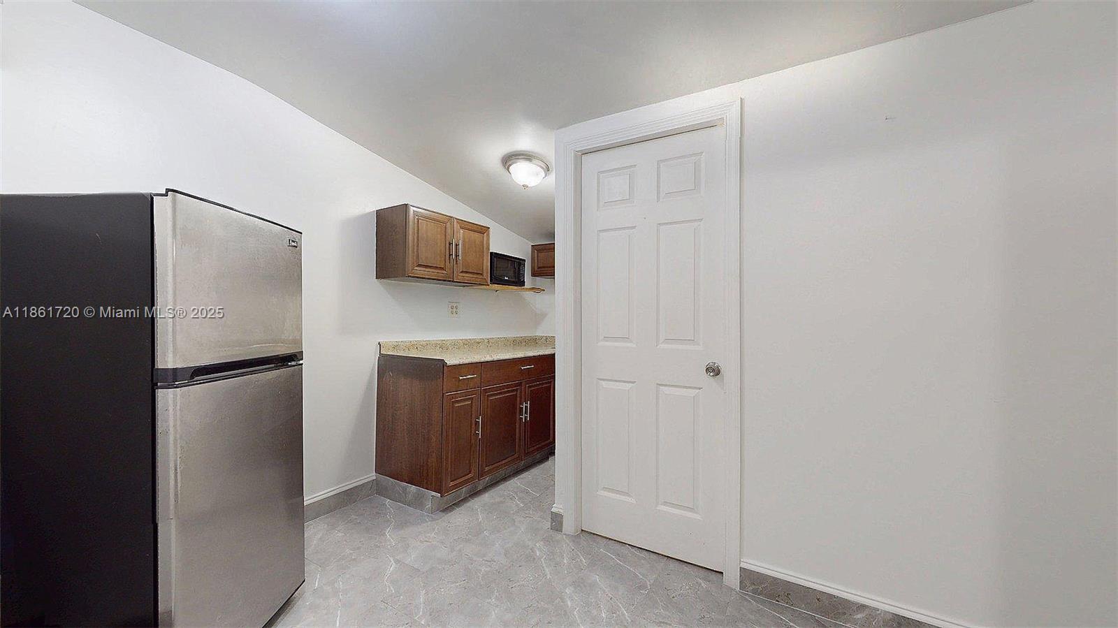 BELL GARDENS - Residential