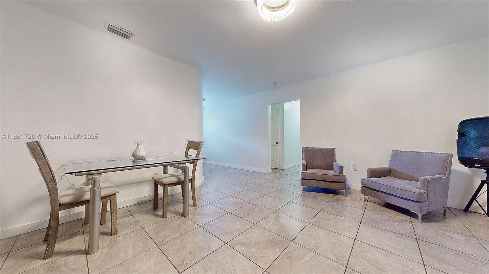 BELL GARDENS - Residential