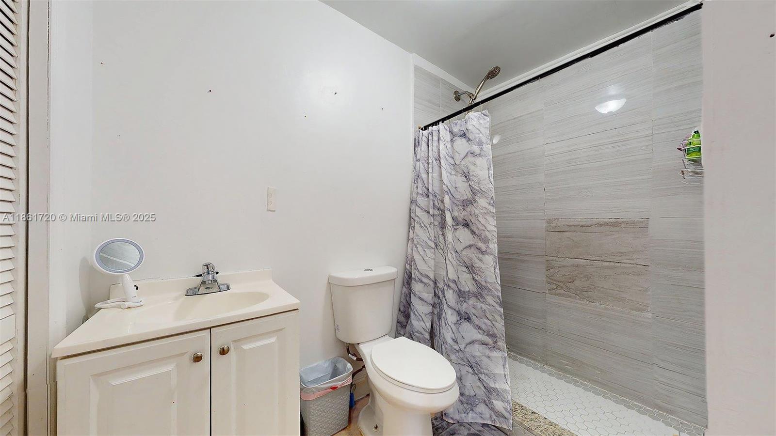 BELL GARDENS - Residential