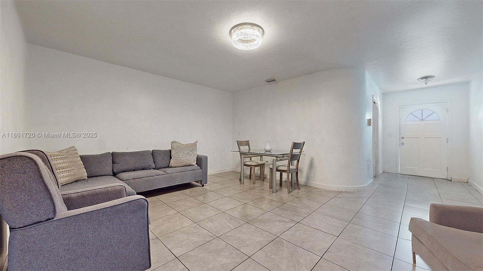 BELL GARDENS - Residential