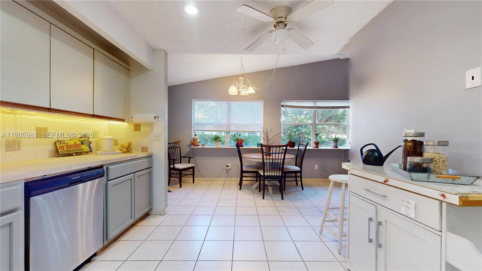 KEYS-GATE NO 2 - Residential