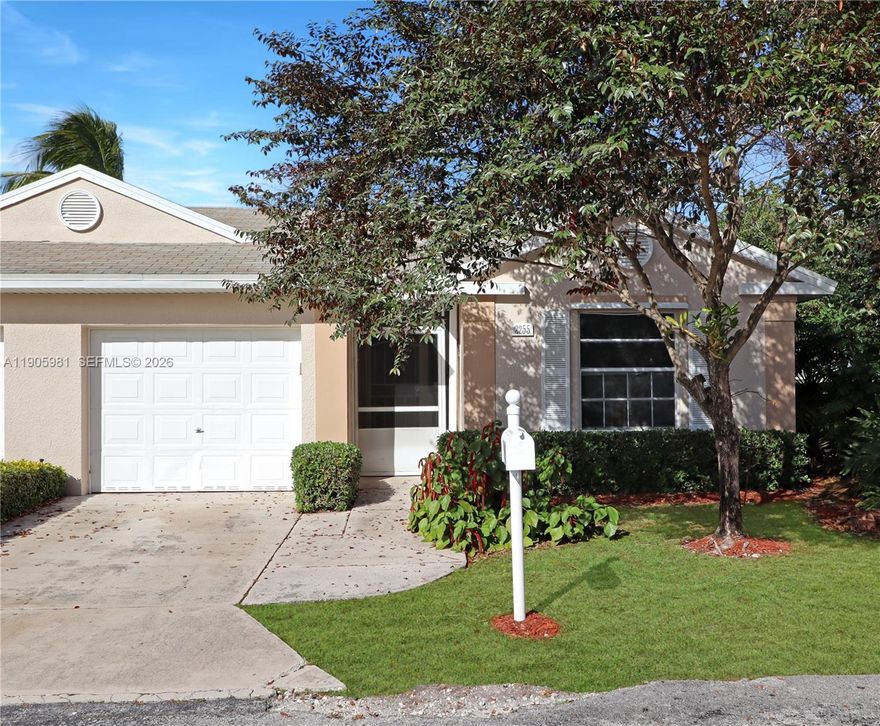 Don't miss out on this spacious 2-bedroom, 2-bathroom corner lot home, situated in the highly sought-after Northgate community. Inside, you'll find tile flooring throughout and a large kitchen that boasts stainless-steel appliances. Storage is abundant, featuring a walk-in closet in the primary suite and an oversized garage. Relax and unwind on the private, screened patio. Residents enjoy a true low-maintenance lifestyle with an HOA that covers exceptional amenities, including internet, cable, alarm system, lawn care, gym, pool, tennis/pickleball courts, and clubhouse access.