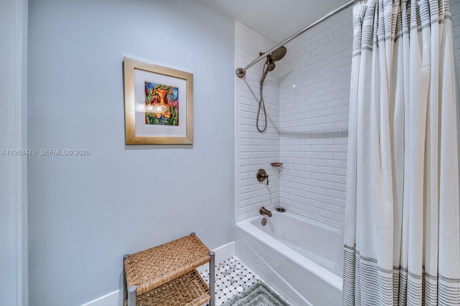 GRANADA GARDENS - Residential