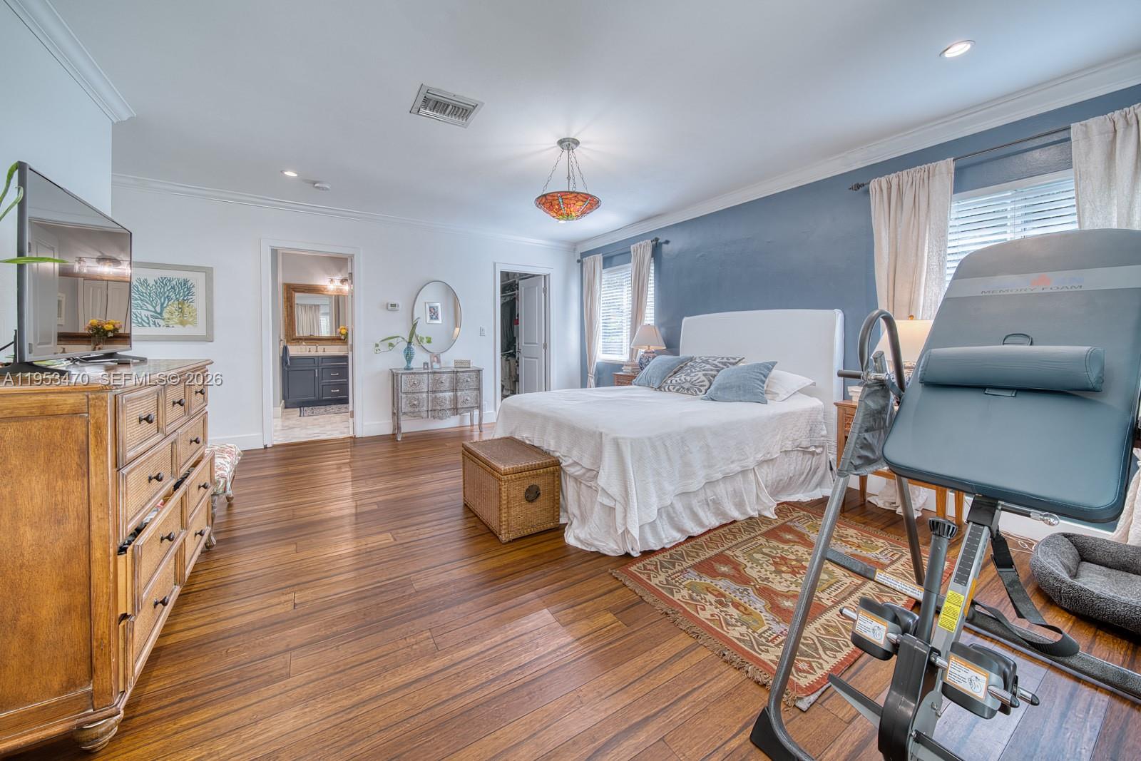 GRANADA GARDENS - Residential