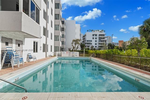 CARIBBEAN BREEZE CONDO - Residential Lease