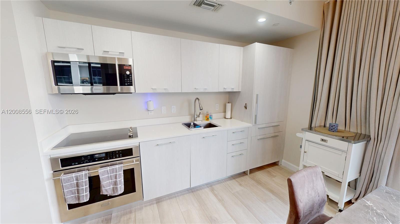 BRICKELL HEIGHTS WEST - Residential