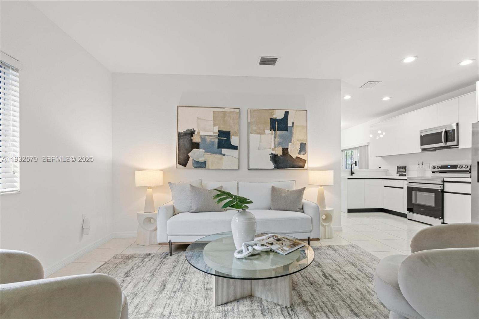 HIALEAH HEIGHTS - Residential