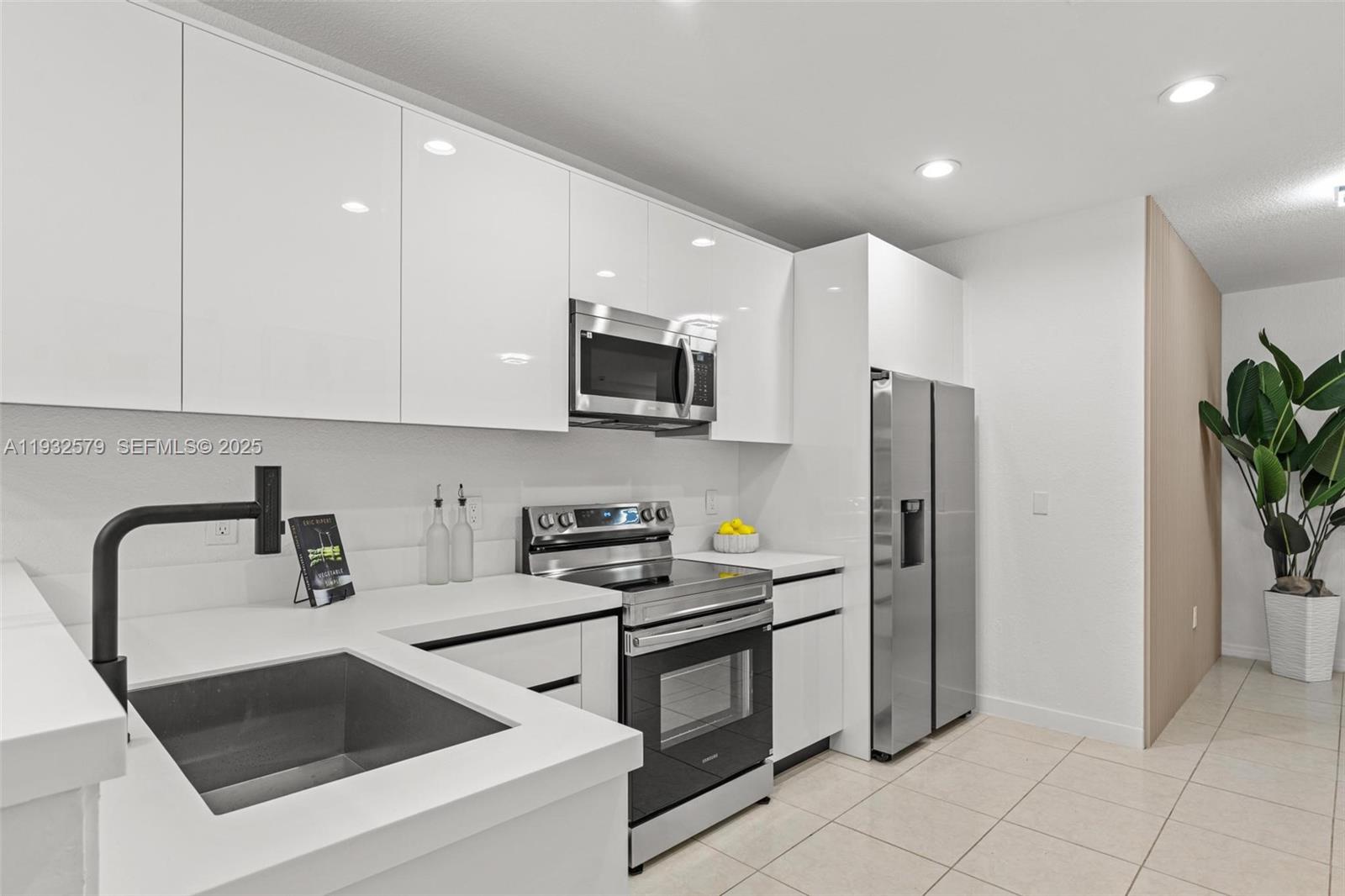 HIALEAH HEIGHTS - Residential