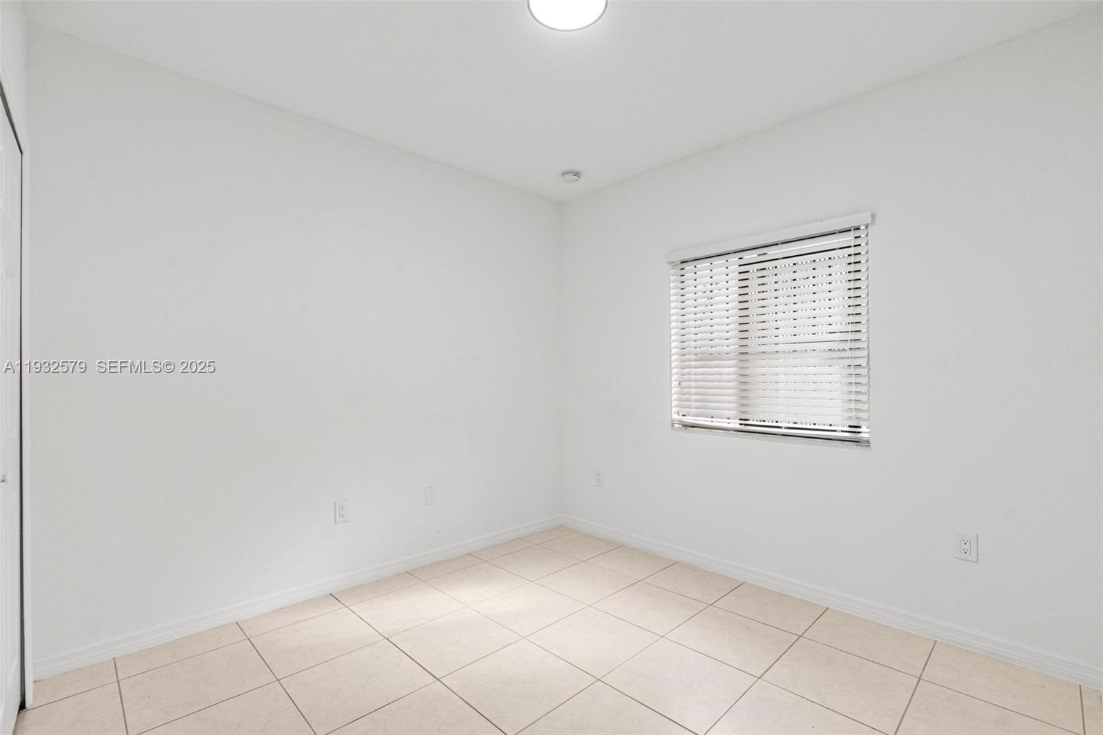 HIALEAH HEIGHTS - Residential