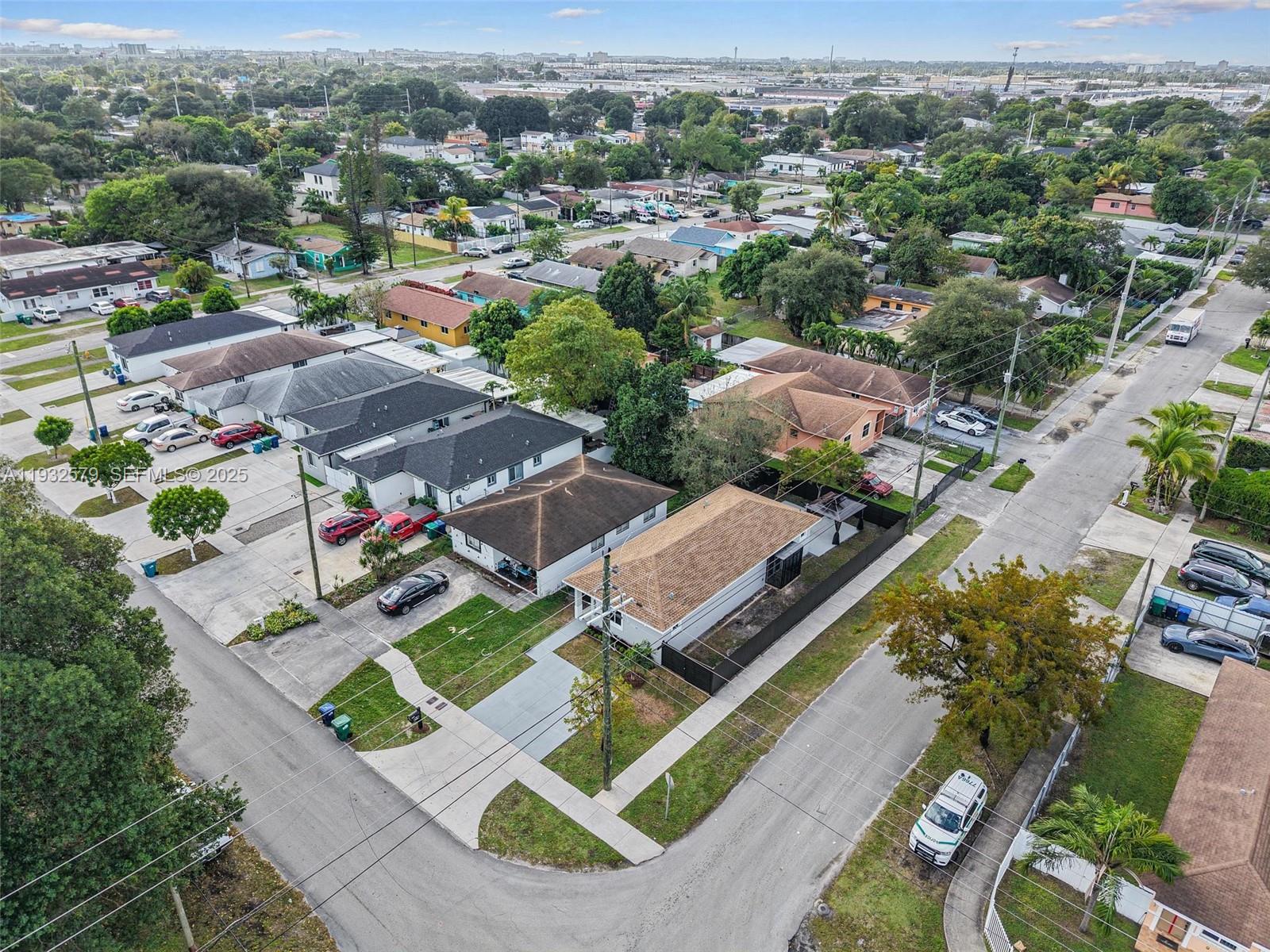 HIALEAH HEIGHTS - Residential