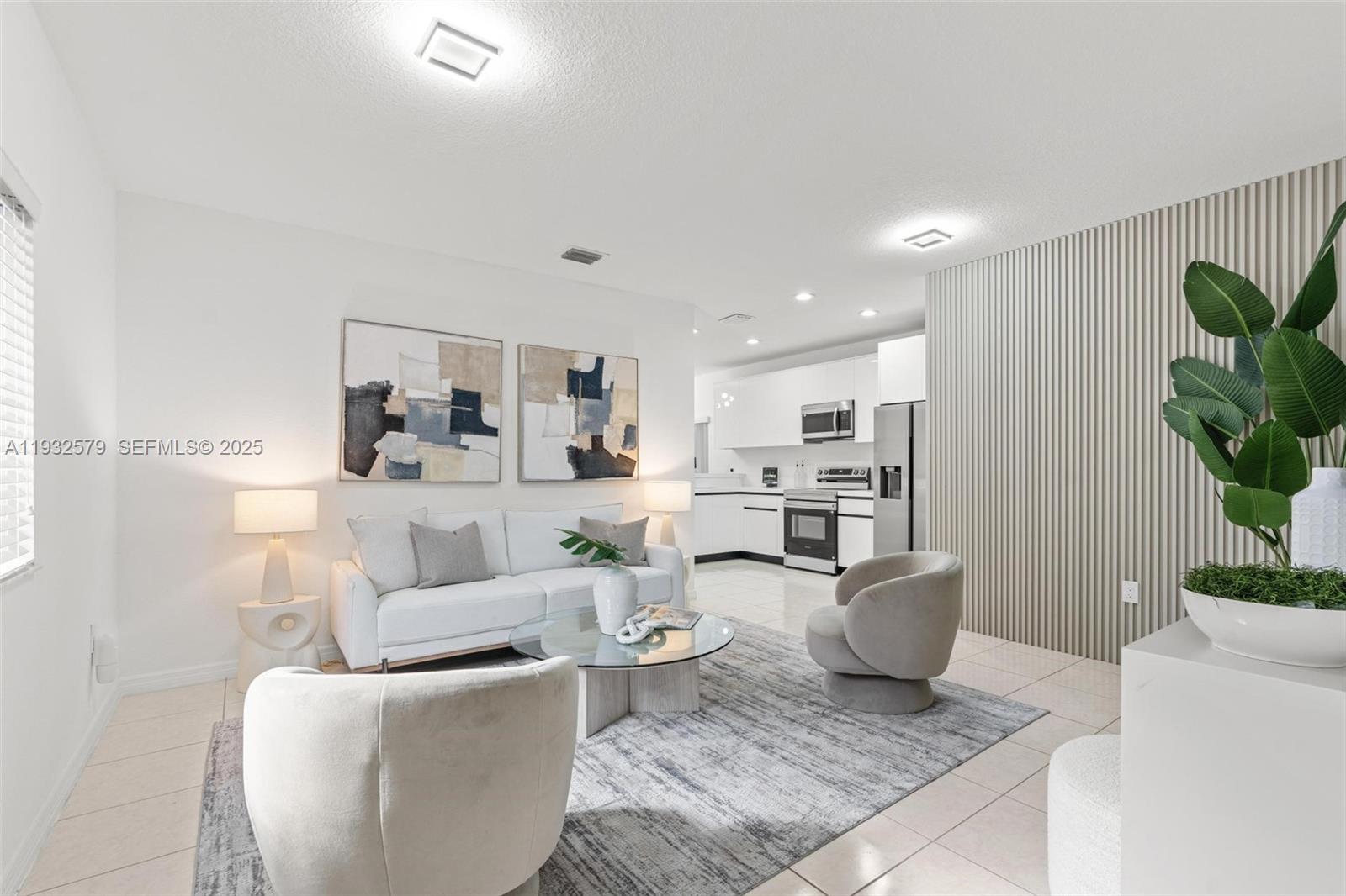 HIALEAH HEIGHTS - Residential