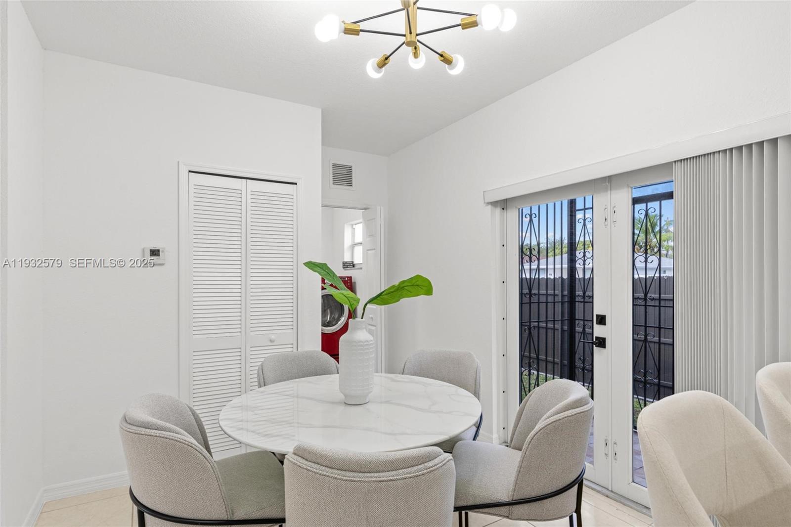 HIALEAH HEIGHTS - Residential