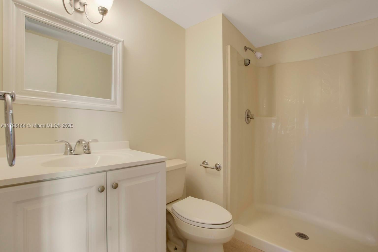 CHASEWOOD OF JUPITER COND - Residential Lease