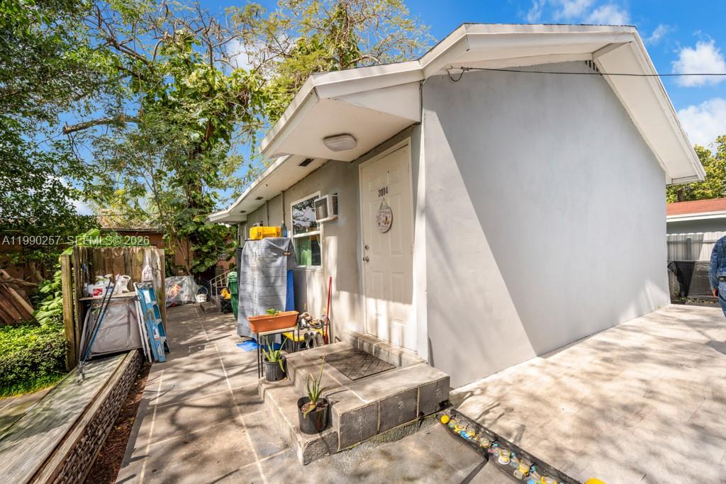 MEAD-LAWN - Residential Income