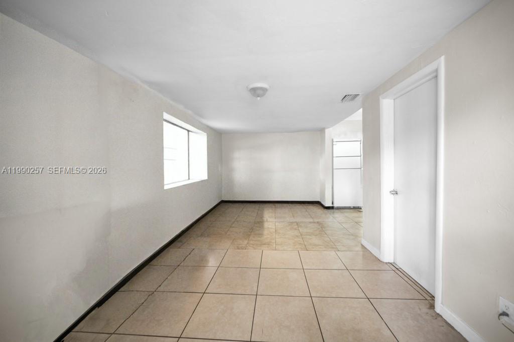 MEAD-LAWN - Residential Income