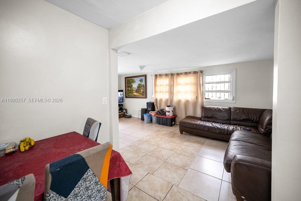 MEAD-LAWN - Residential Income