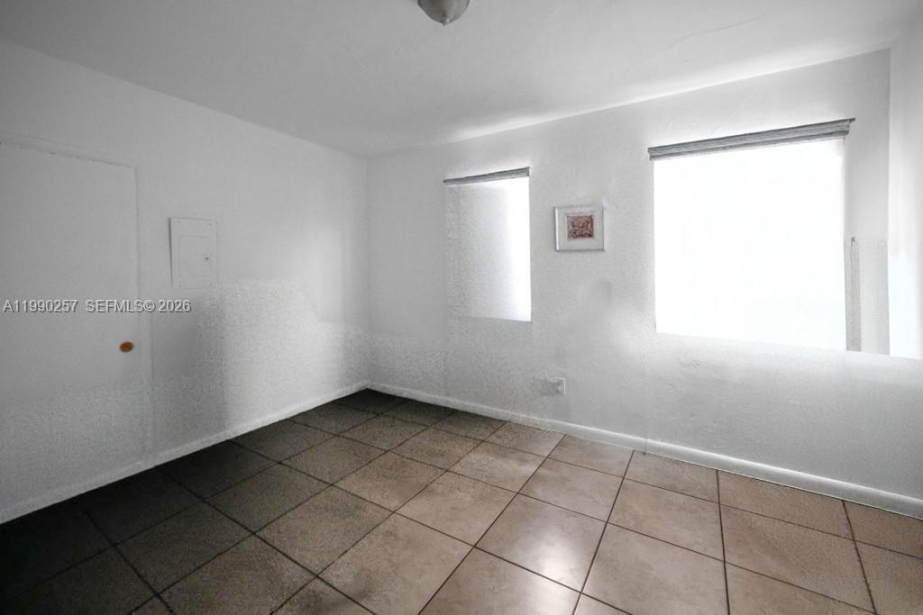 MEAD-LAWN - Residential Income