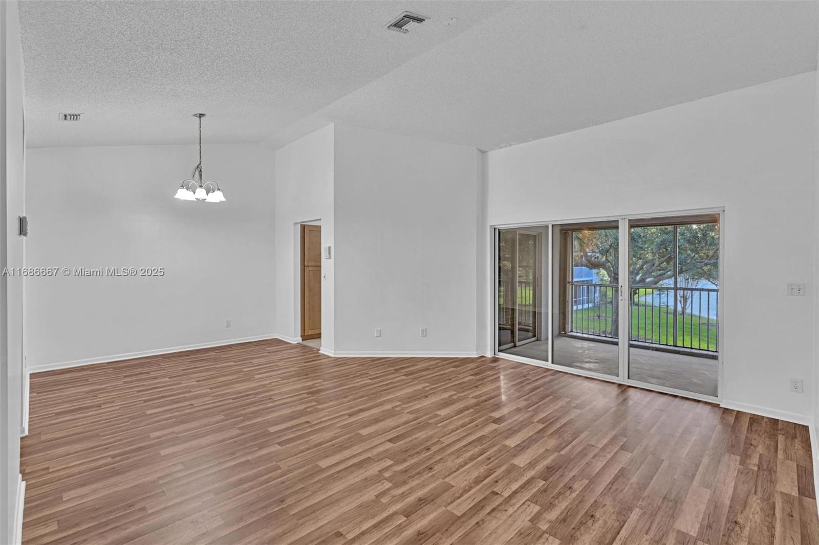 9270 NW 9th Ct 9270