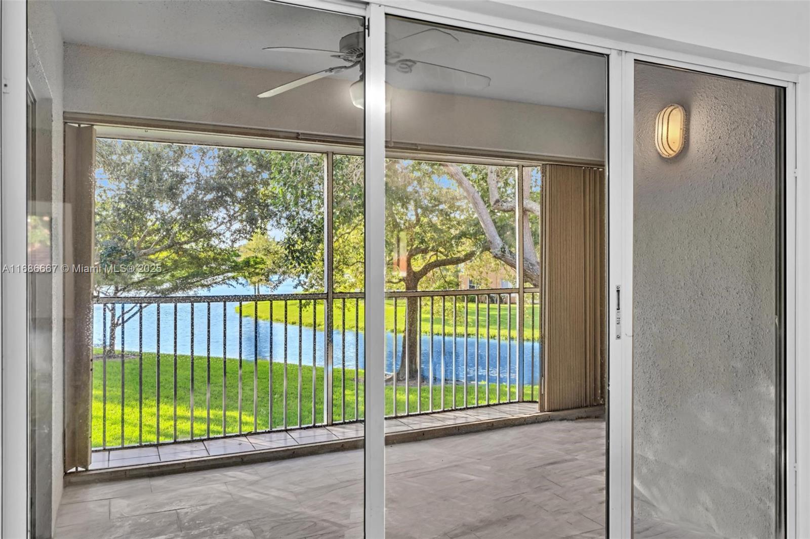 Property for Sale at 9270 Nw 9th Ct 9270, Plantation, Miami-Dade County, Florida - Bedrooms: 3 
Bathrooms: 2  - $389,000
