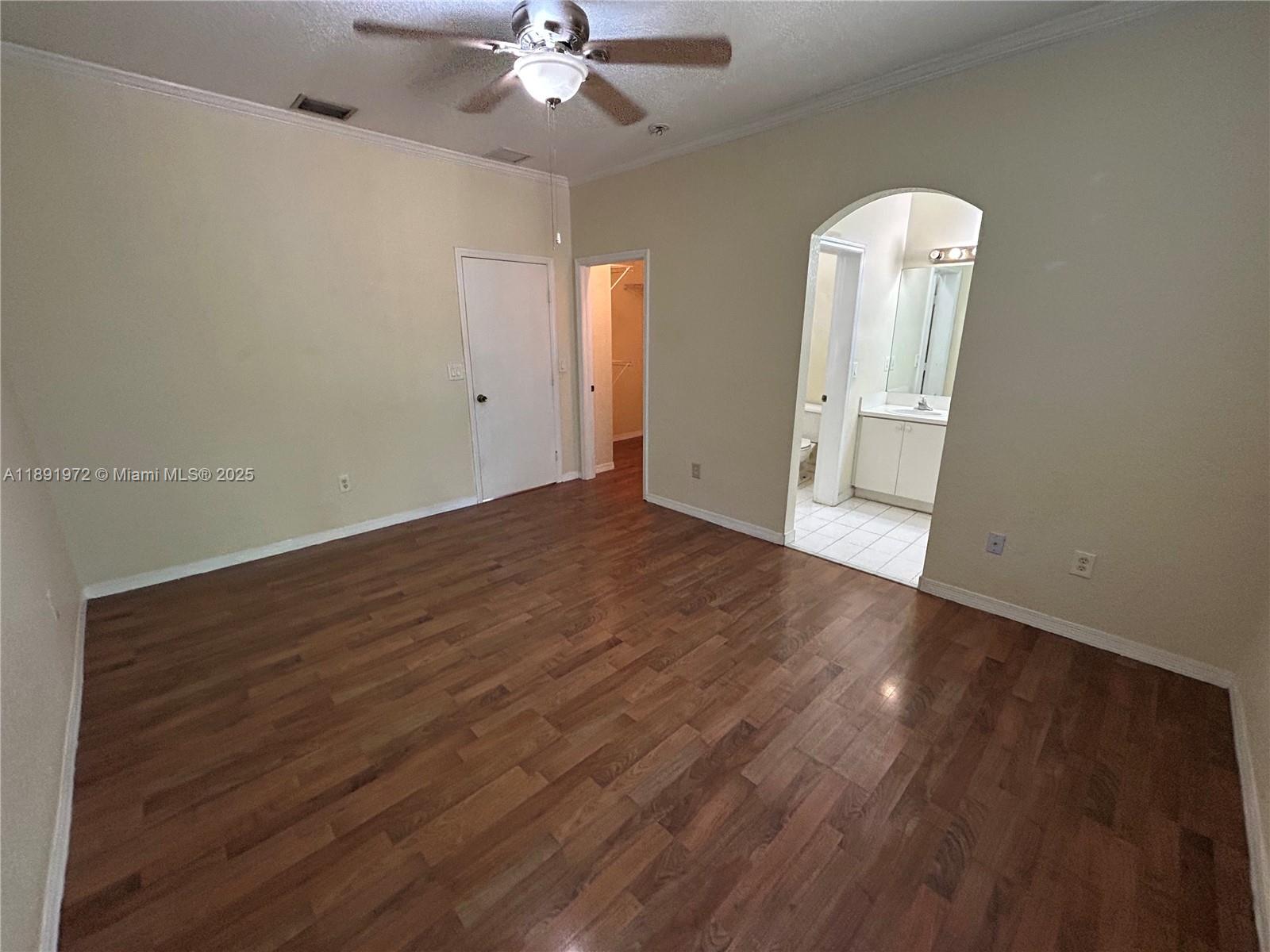 VILLAS AT HARBOR ISLES CO - Residential