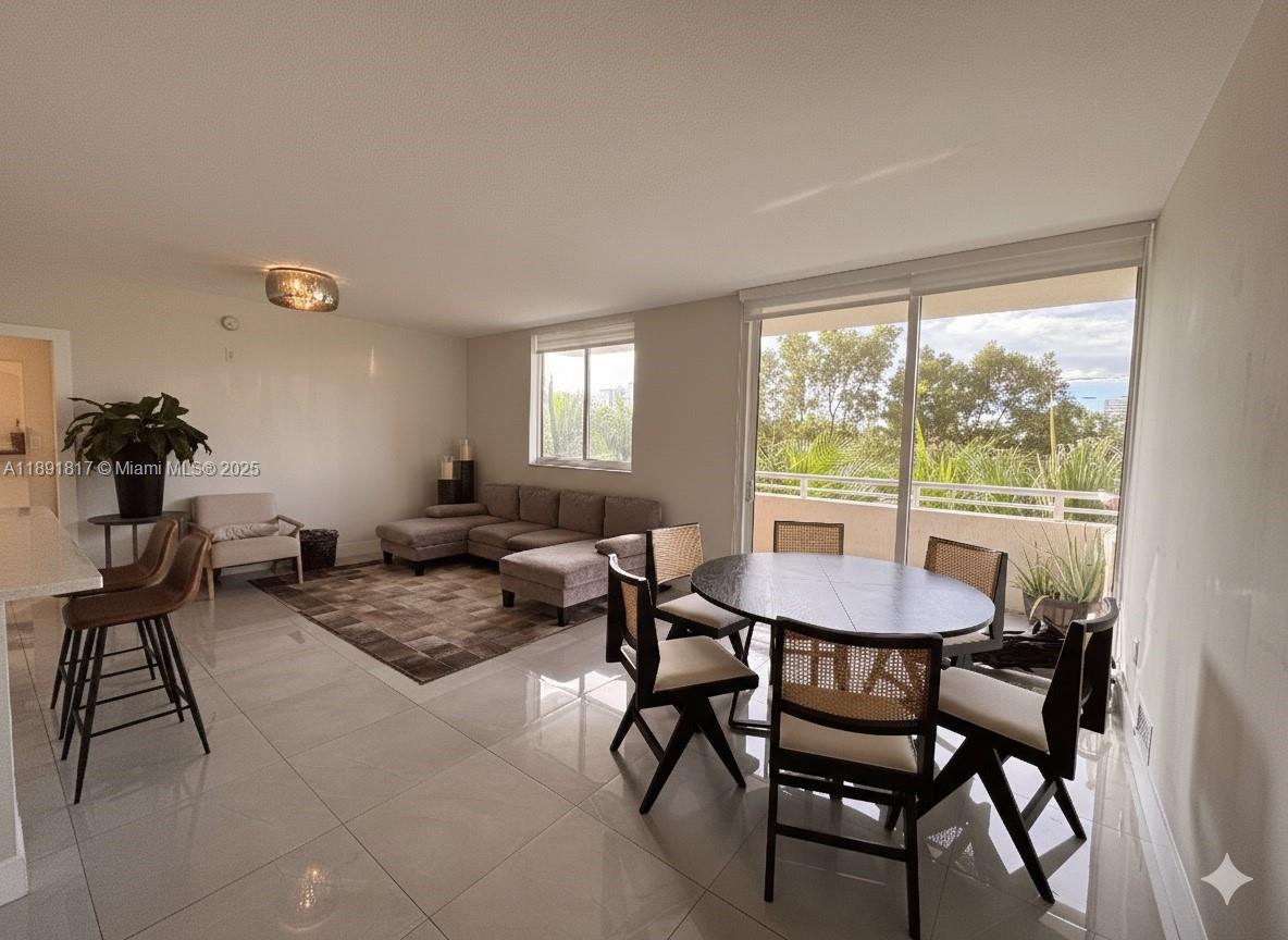 VENTURE AT AVENTURA WEST - Residential