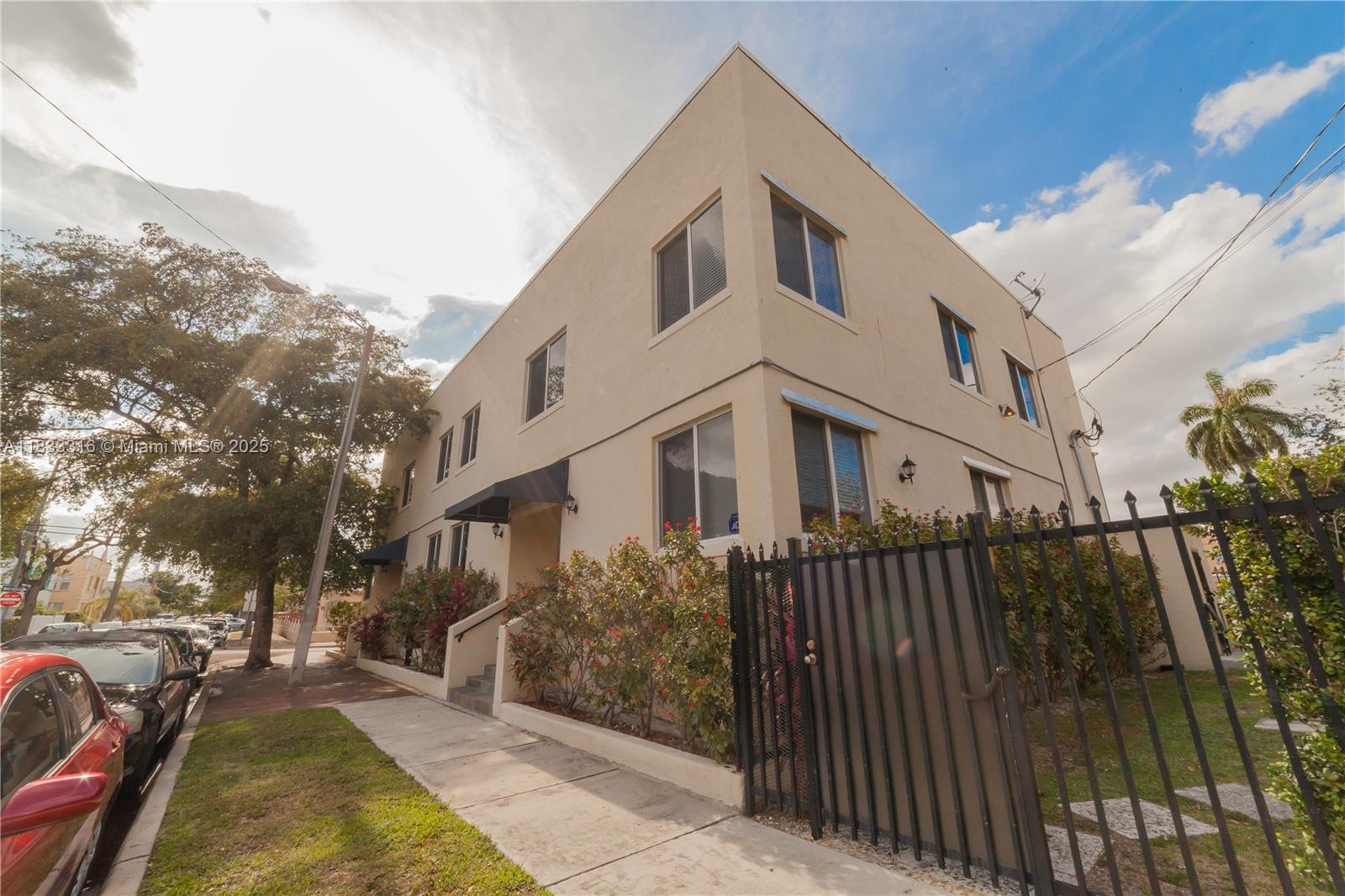 1469 SW 5th St 3