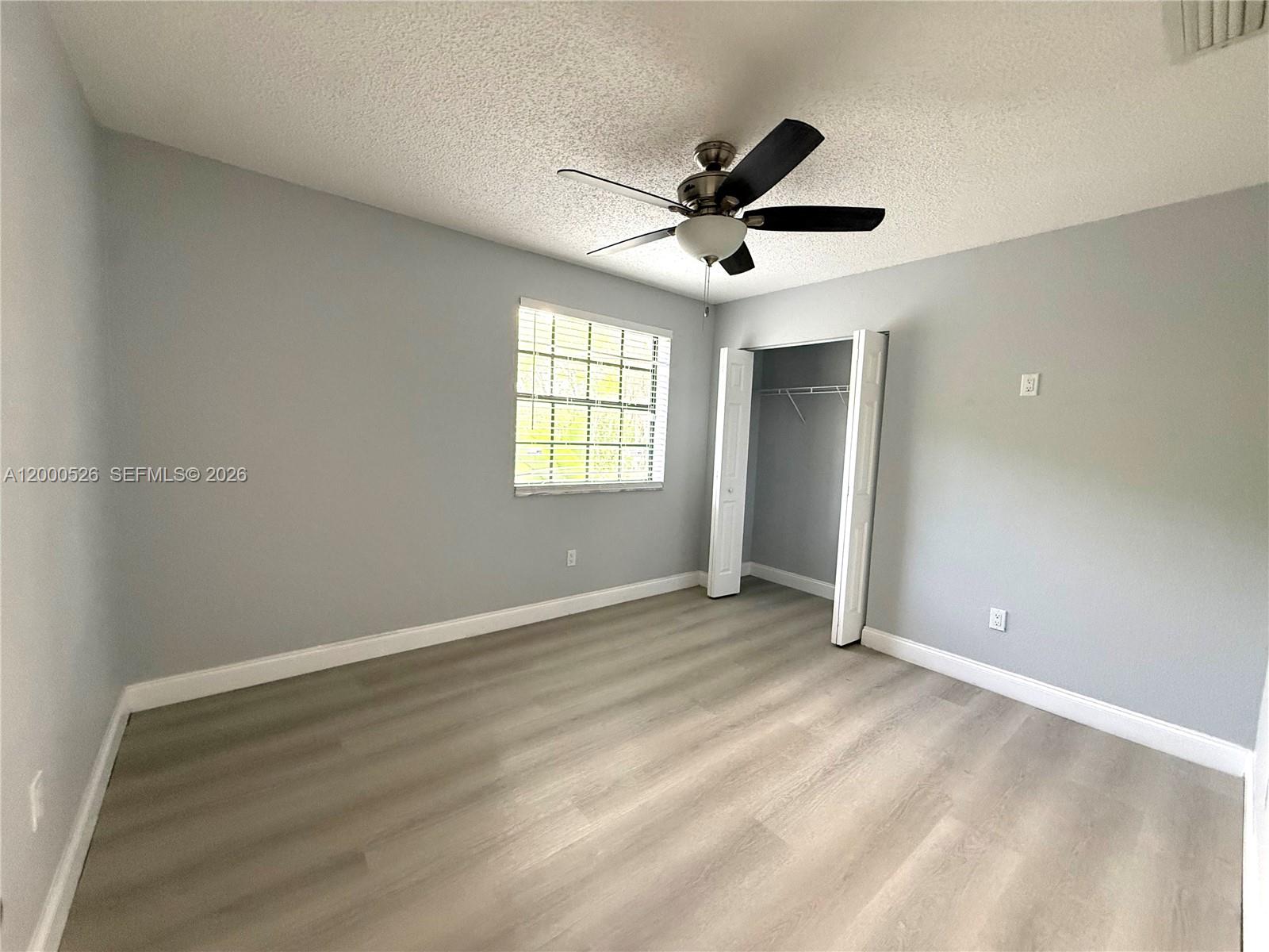 LAKESHORE CONDO #4 - Residential Lease