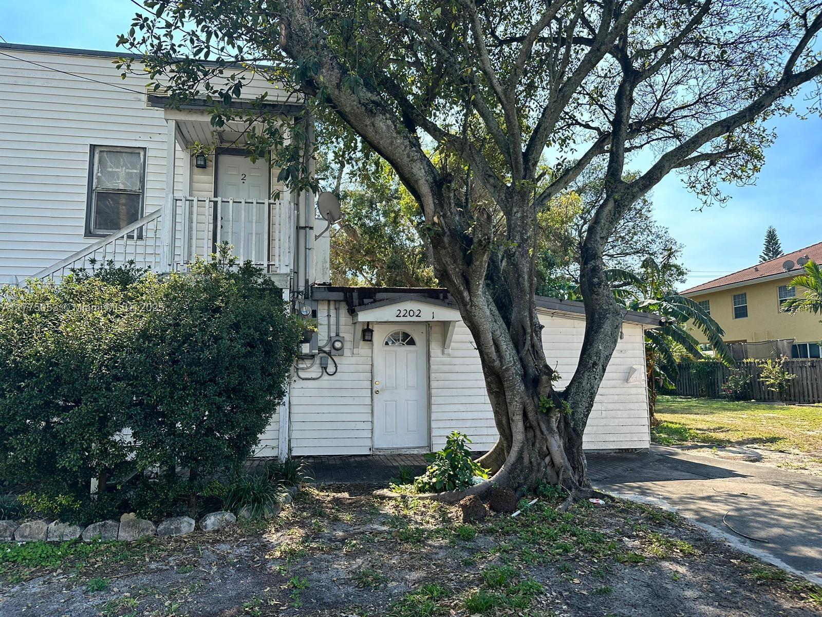 Rental Property at 2202 Van Buren St 1, Hollywood, Broward County, Florida - Bedrooms: 3 
Bathrooms: 2  - $2,200 MO.