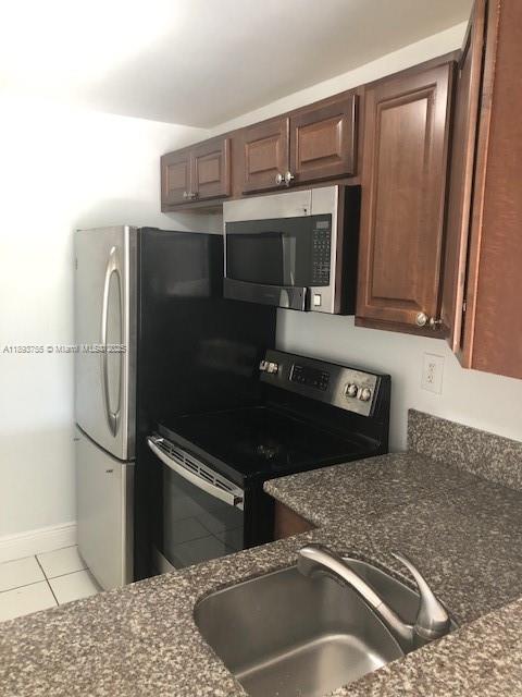 MONTECARLO CONDO - Residential Lease