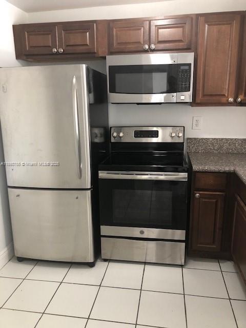 MONTECARLO CONDO - Residential Lease