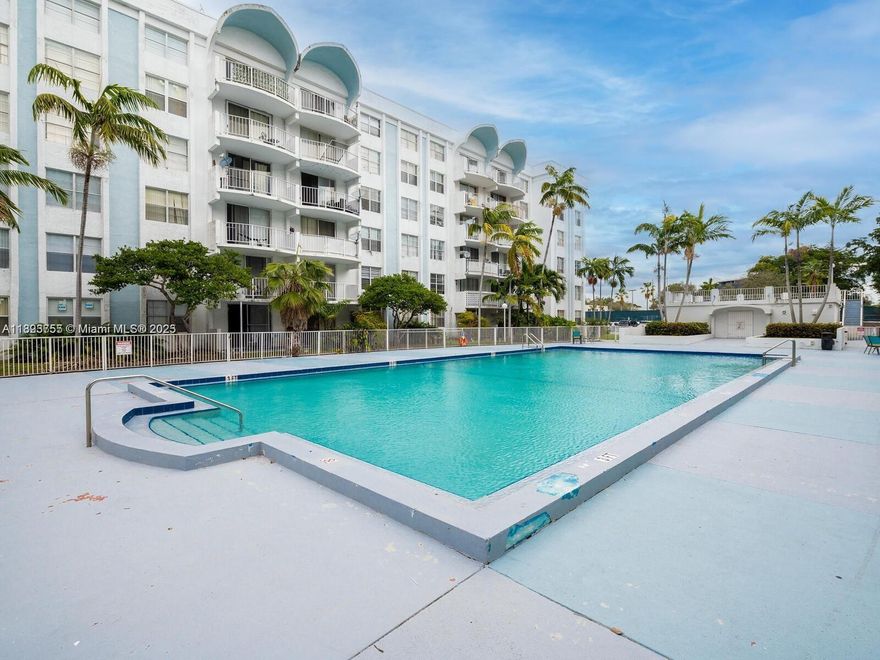 Updated and Ready to move in one bedroom and one bathroom unit at Montecarlo condo. Newer appliances.Unit located on the second floor with a balcony. Easy to show. Security gate. One assigned parking space. Community pool and gym. Office on the premises