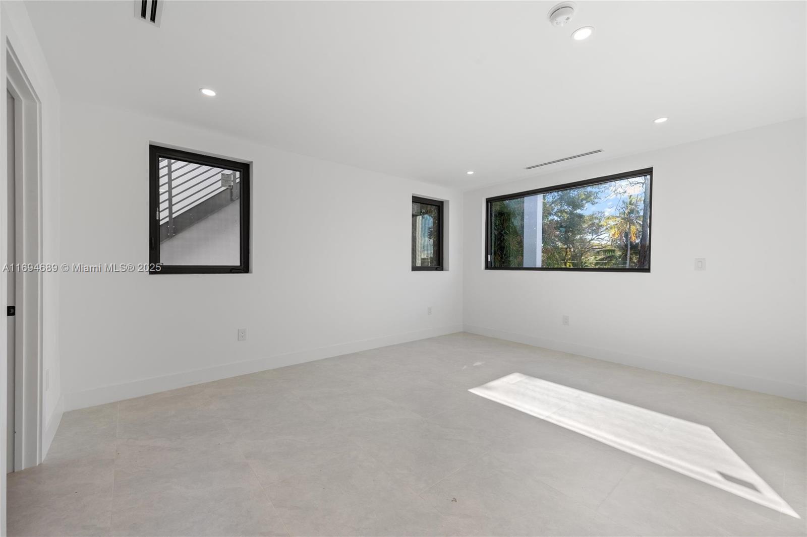 FROW HOMESTEAD - Residential