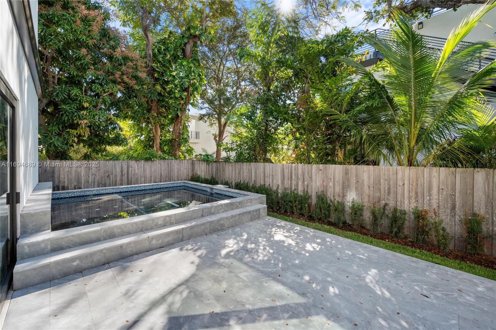 FROW HOMESTEAD - Residential