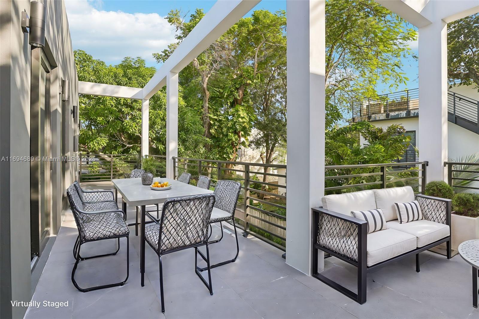 FROW HOMESTEAD - Residential