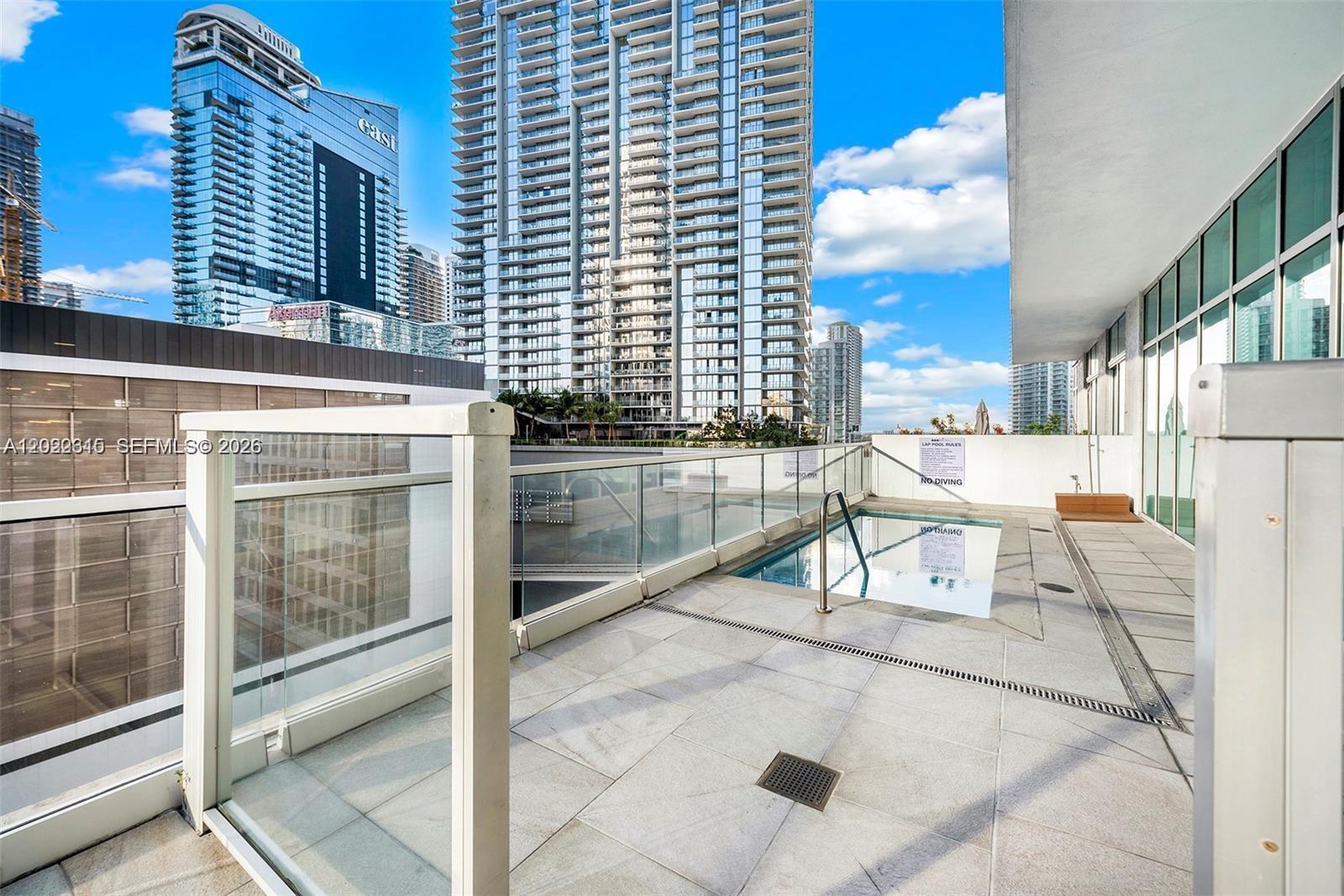 500 BRICKELL EAST CONDO - Residential