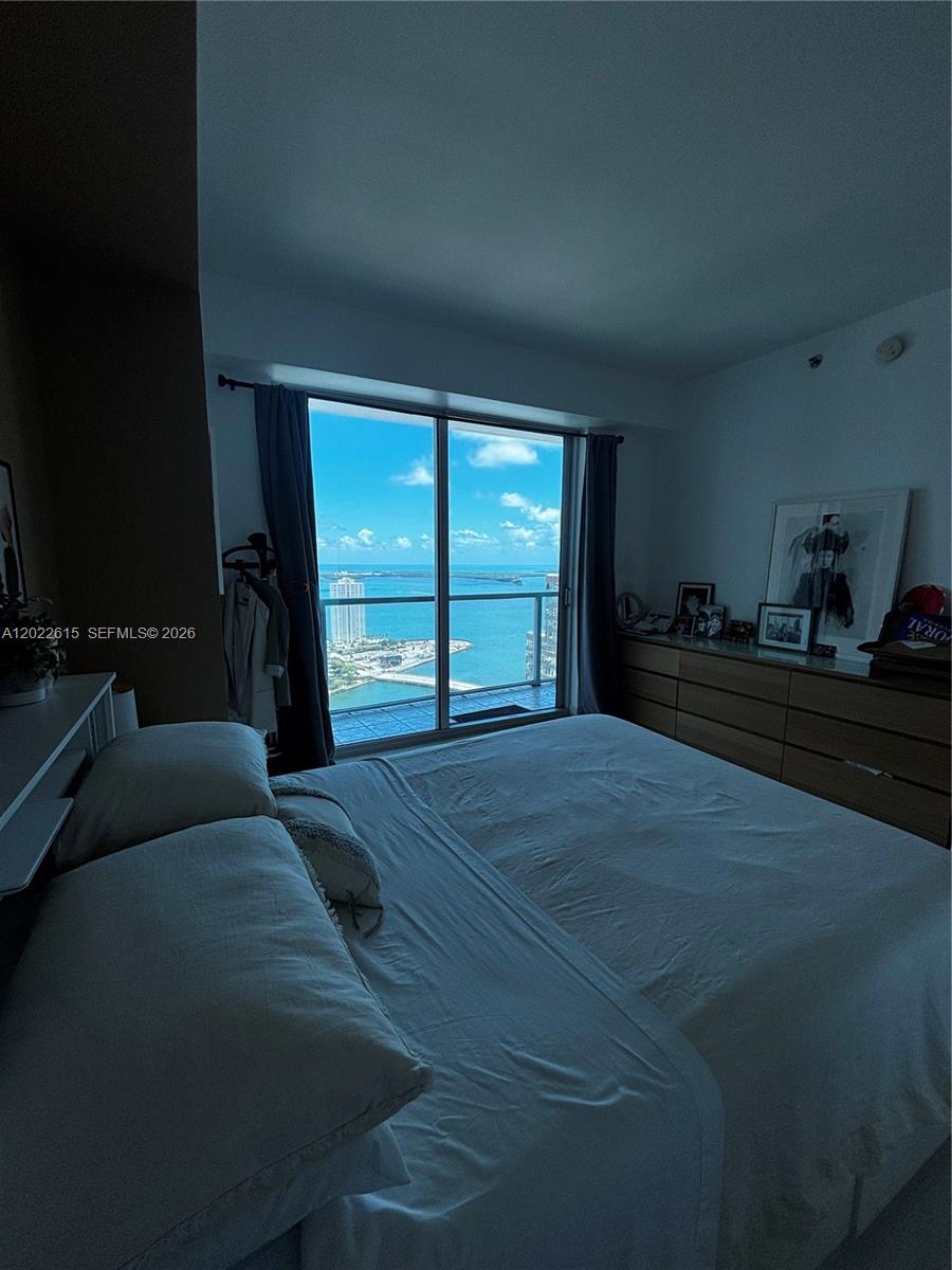500 BRICKELL EAST CONDO - Residential