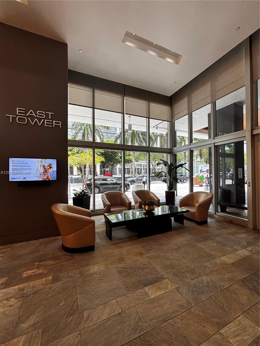 500 BRICKELL EAST CONDO - Residential