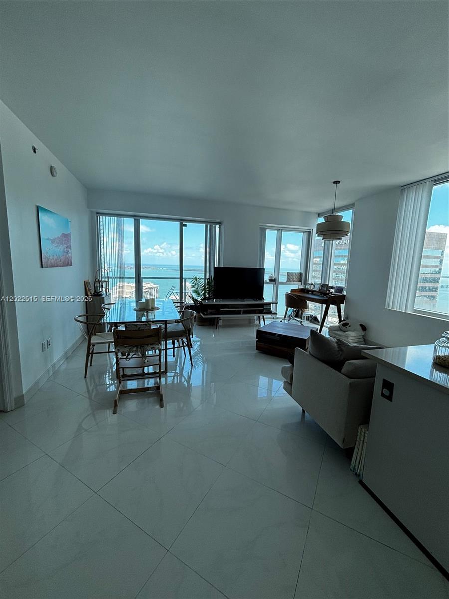 500 BRICKELL EAST CONDO - Residential