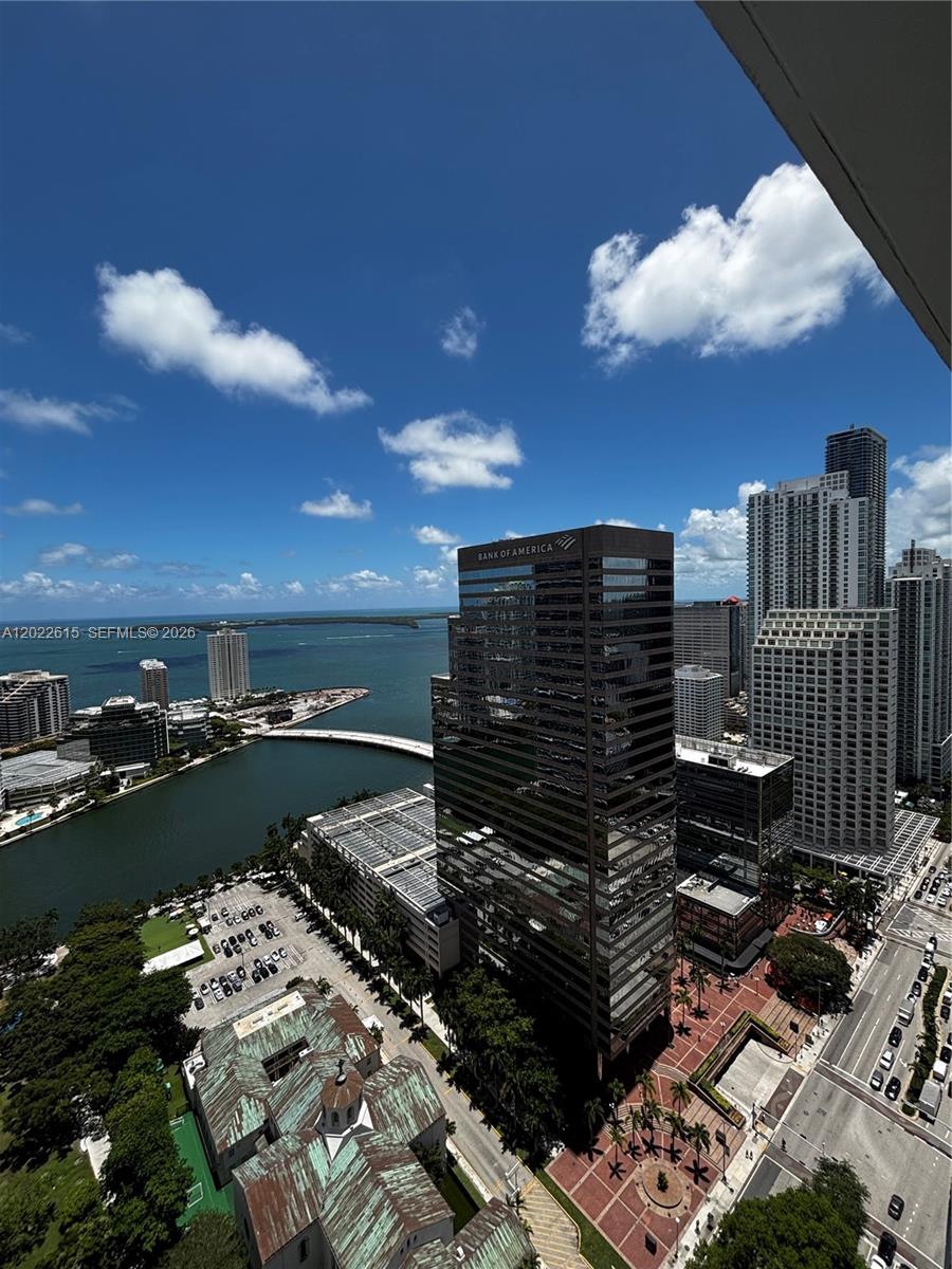 500 BRICKELL EAST CONDO - Residential