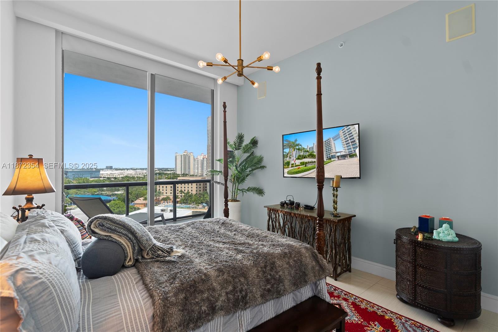 ECHO CONDO - Residential