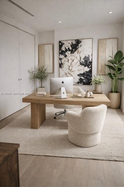 ECHO CONDO - Residential