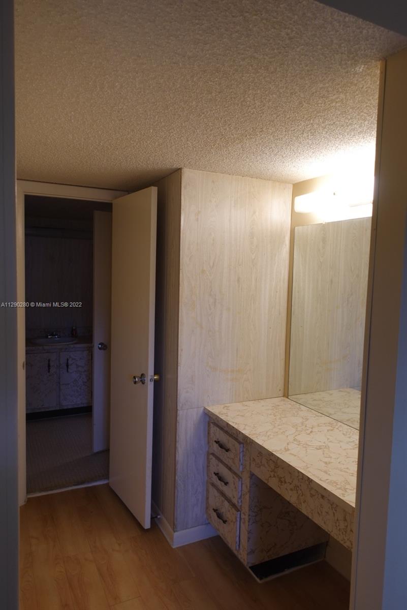 HOLIDAY SPRINGS VILLAGE 1 - Residential