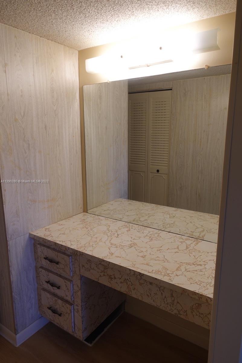 HOLIDAY SPRINGS VILLAGE 1 - Residential