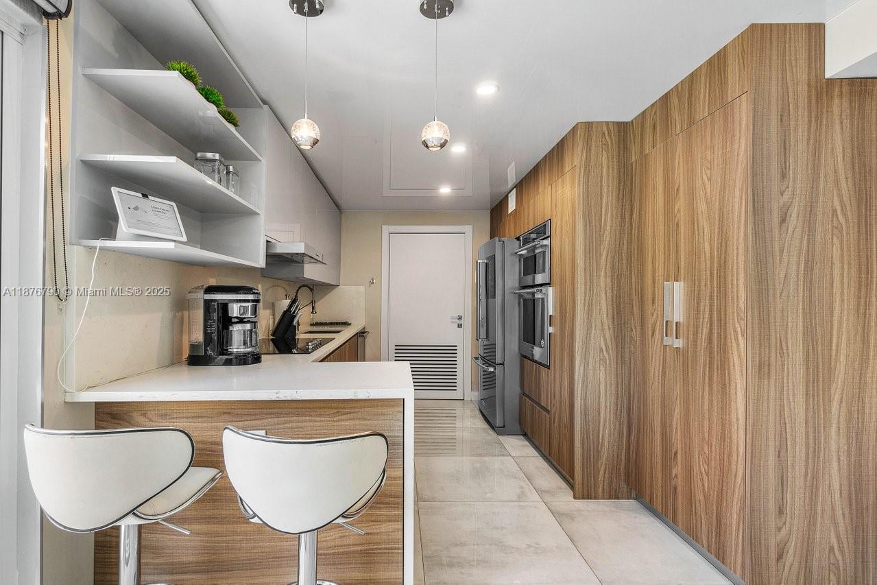 SOUTH DANIA HEIGHTS AMEN - Residential