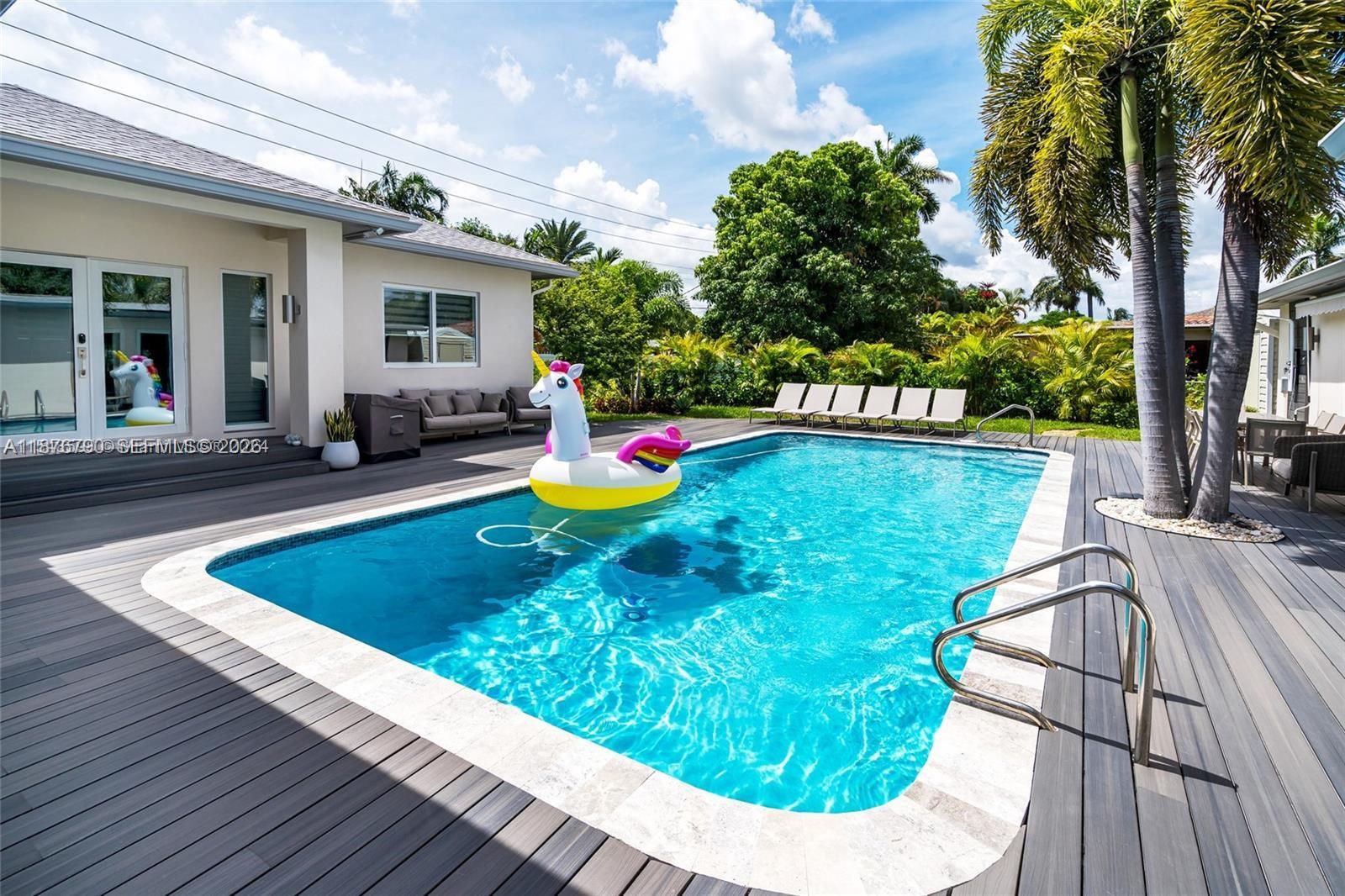 SOUTH DANIA HEIGHTS AMEN - Residential