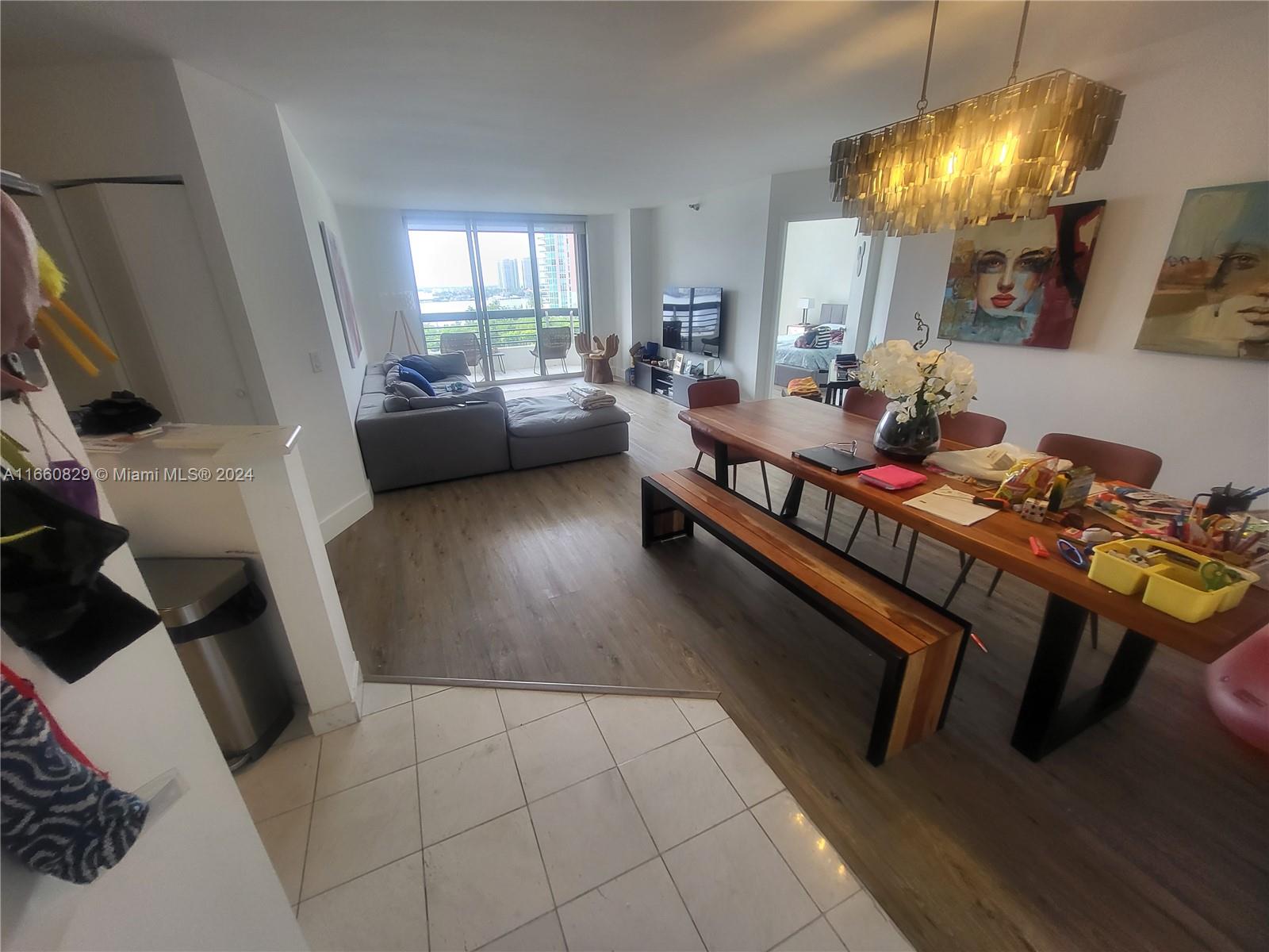 MYSTIC POINTE TOWER 600 C - Residential