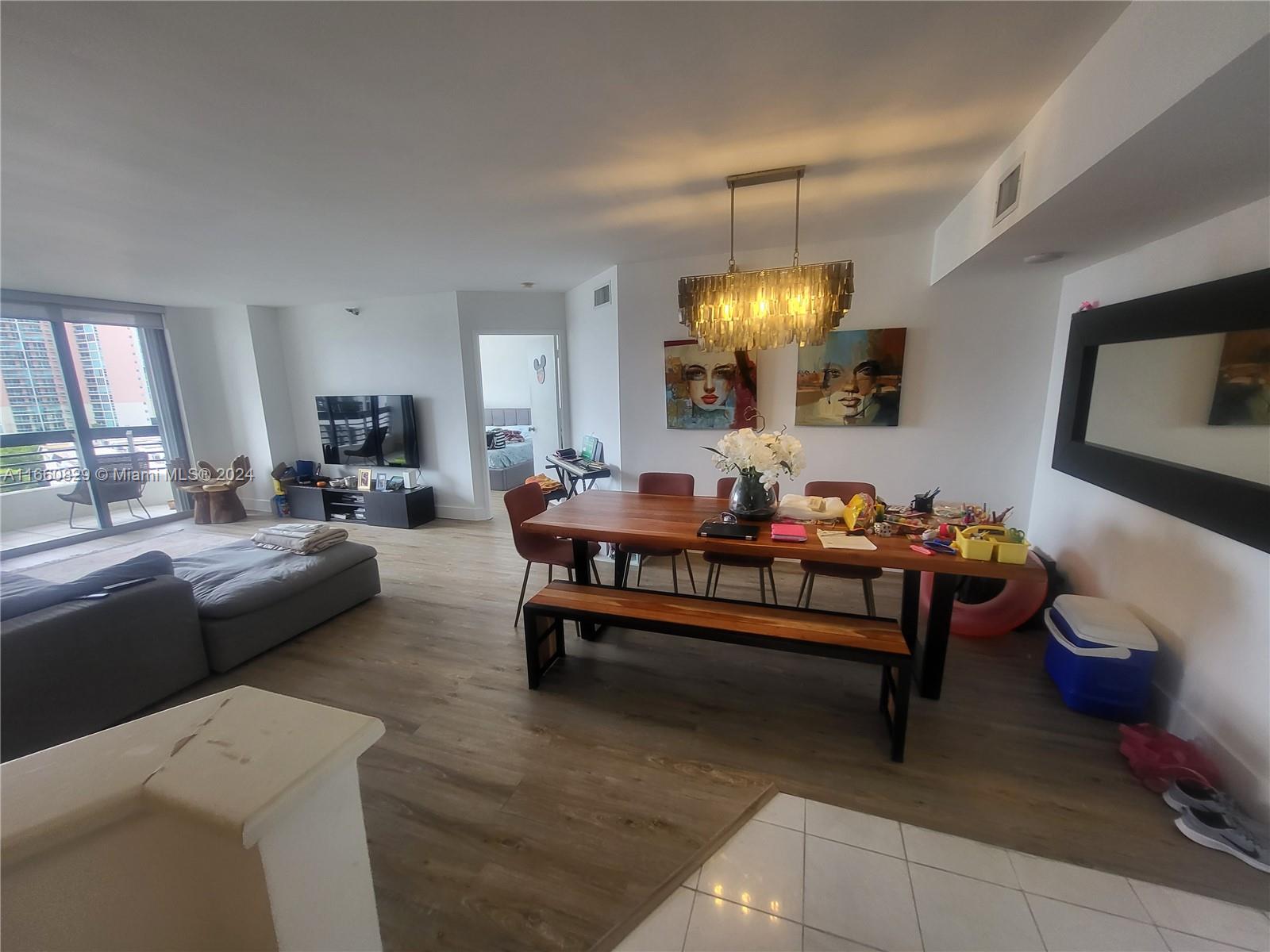 MYSTIC POINTE TOWER 600 C - Residential