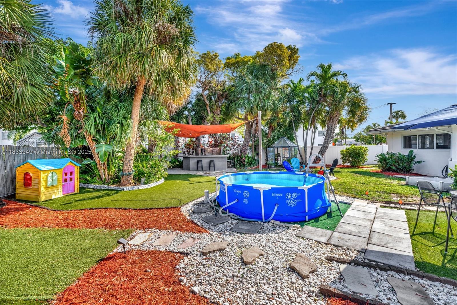 IMPERIAL POINT 3RD SEC - Residential