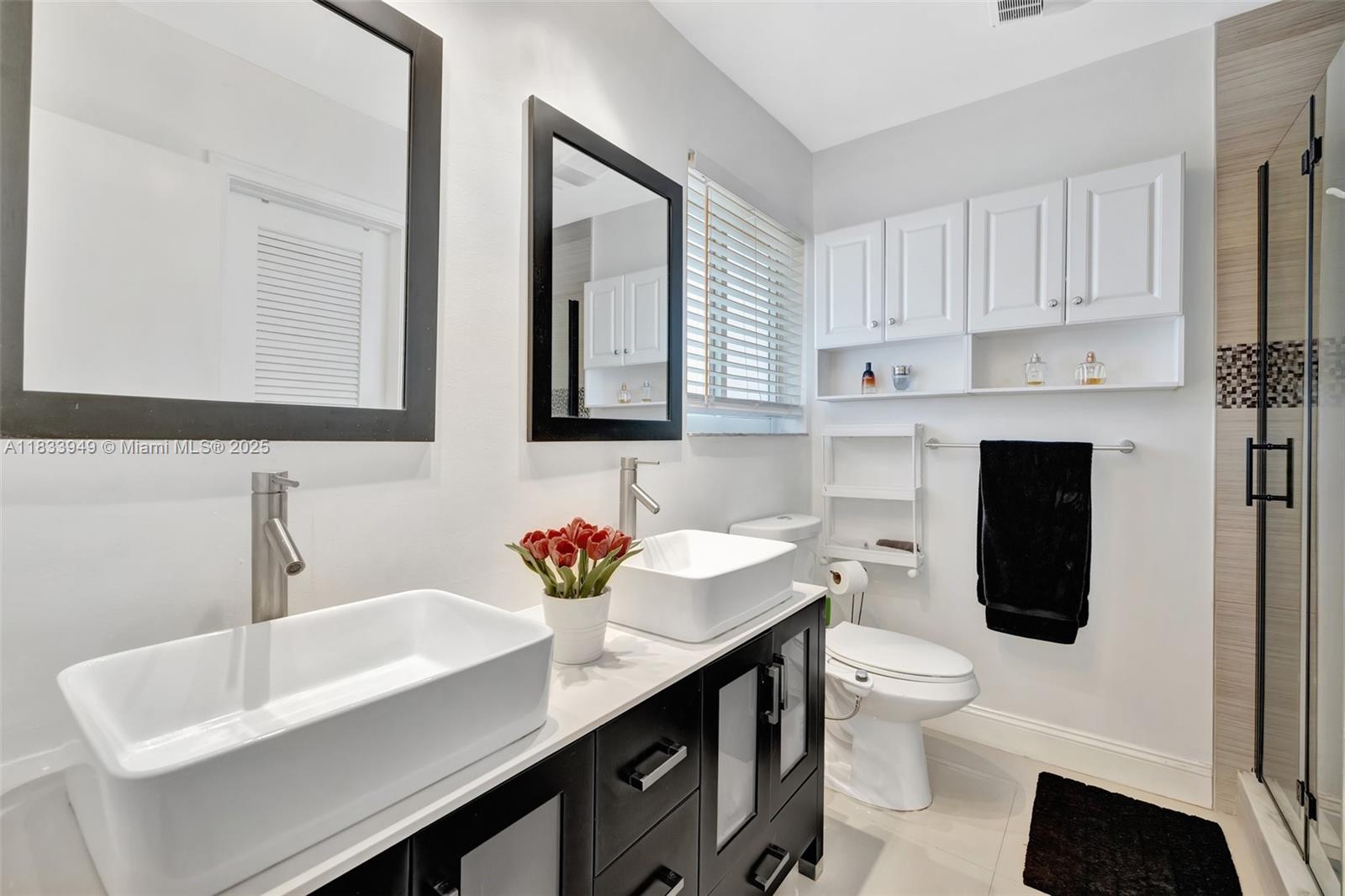 IMPERIAL POINT 3RD SEC - Residential