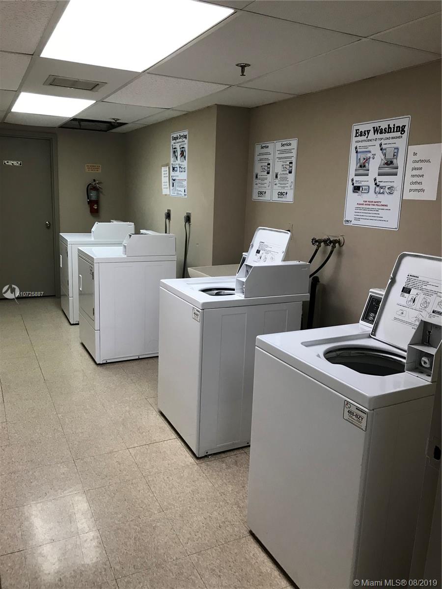 GREENWICH PH I CONDO - Residential